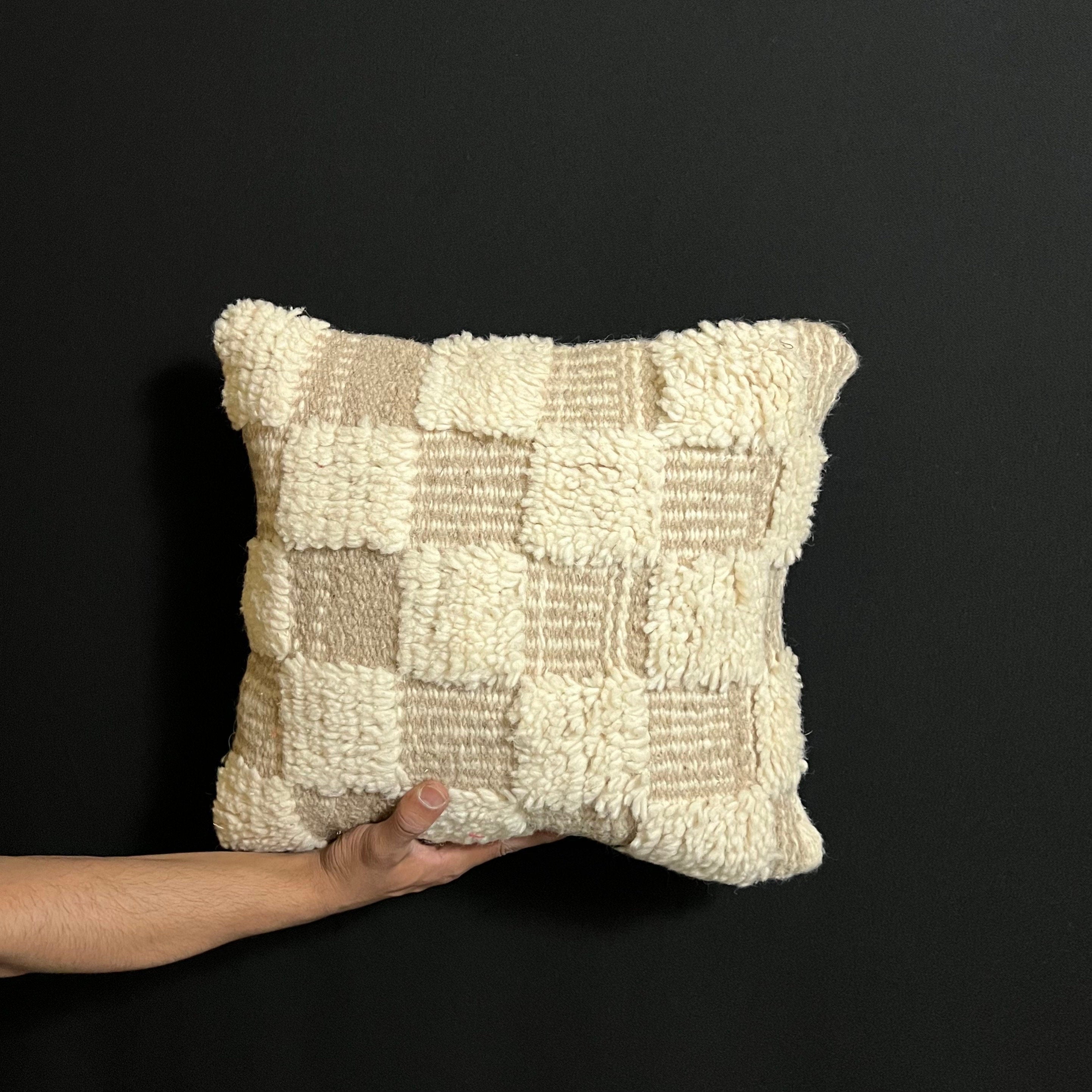 Handwoven Chekered Throw Pillow - Cozy and Stylish Home Decor